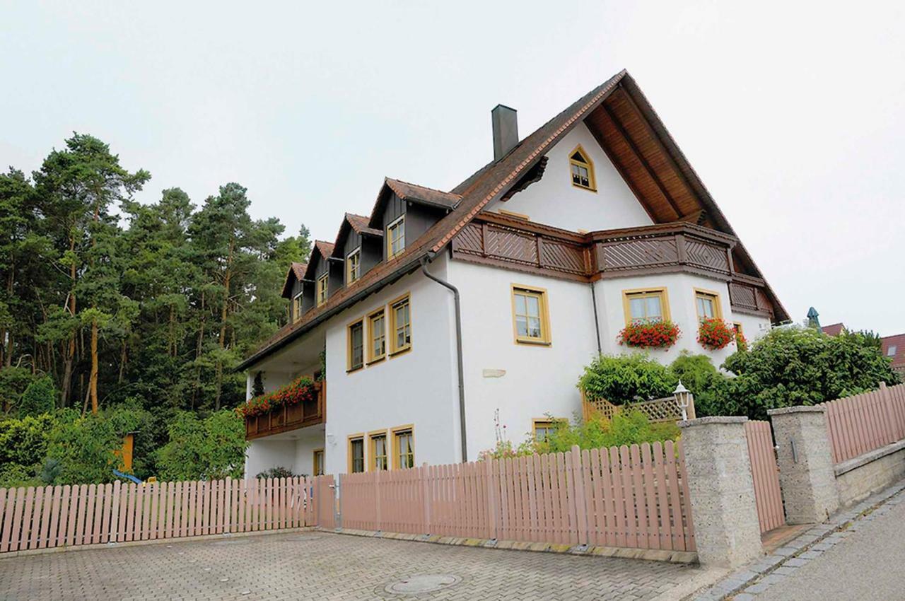 Ferienwohnungen Lehner Mitteleschenbach 外观 照片