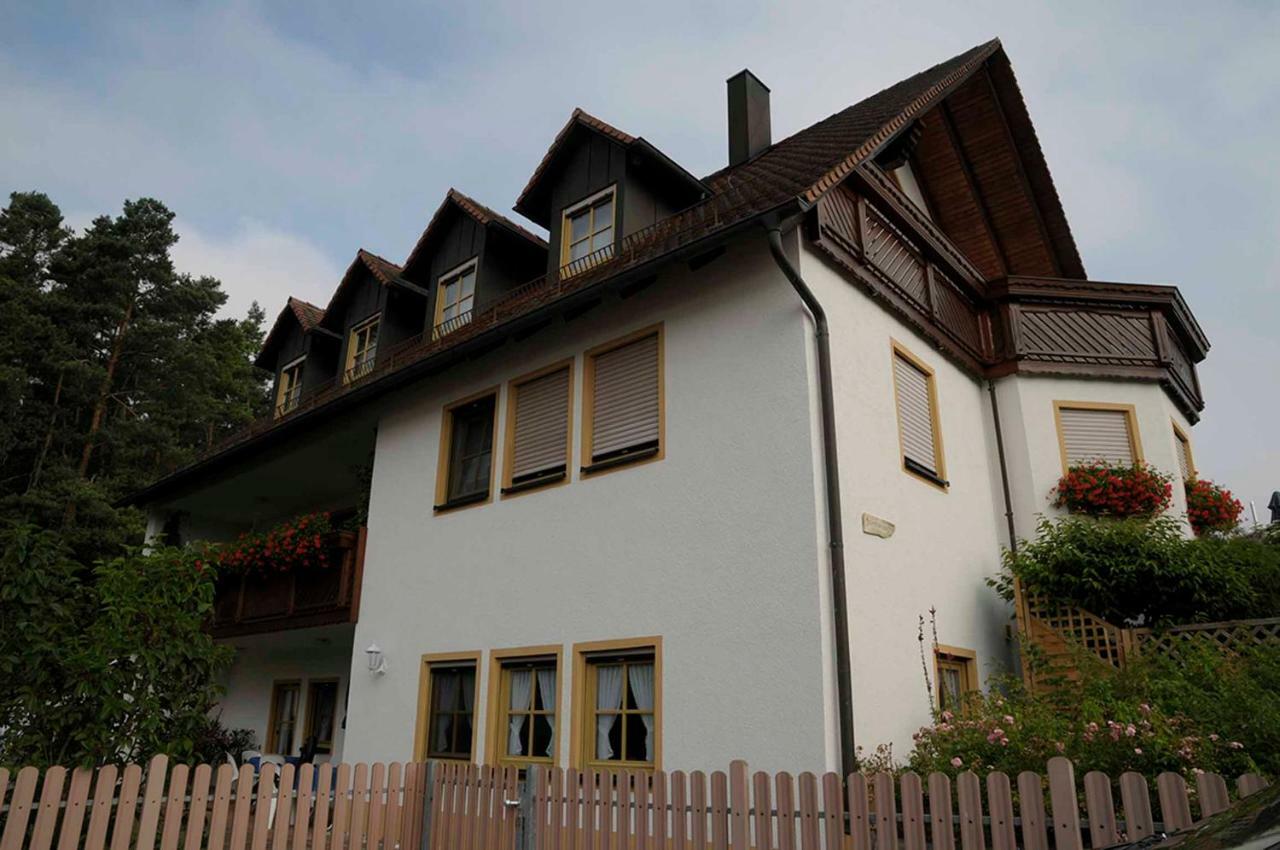 Ferienwohnungen Lehner Mitteleschenbach 外观 照片